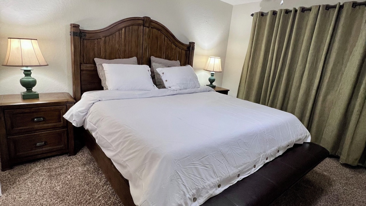 Photo of Bedroom in Medina Valley