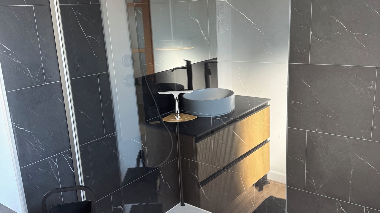 Photo of Bathroom in Grand-Fort-Philippe