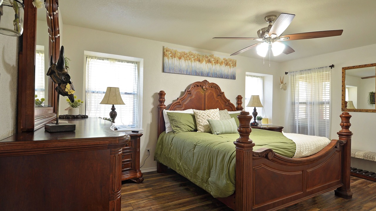Photo of Bedroom in Burleson