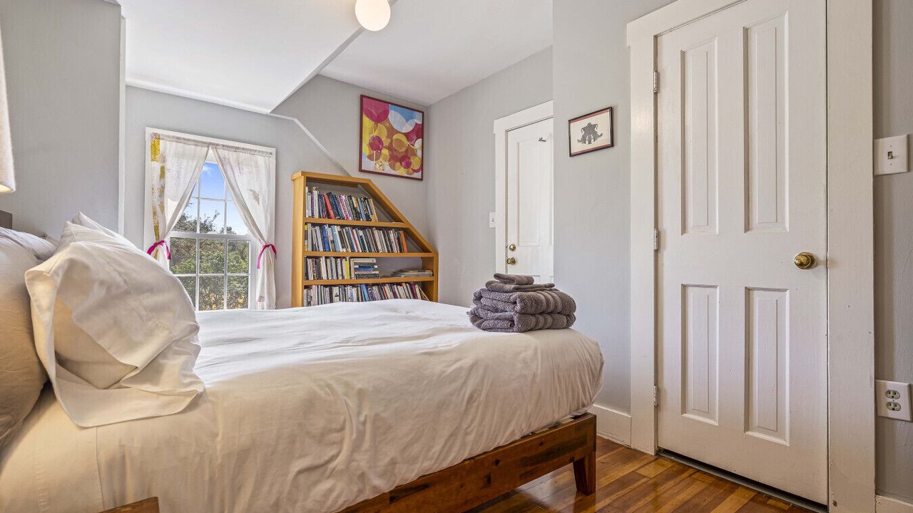 Photo of Bedroom in Scarborough