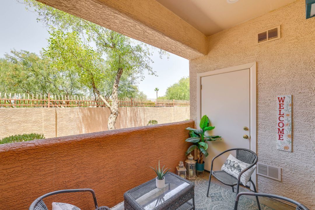 Photo of Patio Balcony in Maryvale