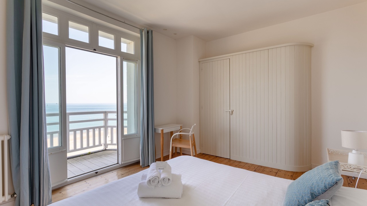 Photo of Bedroom in Dinard