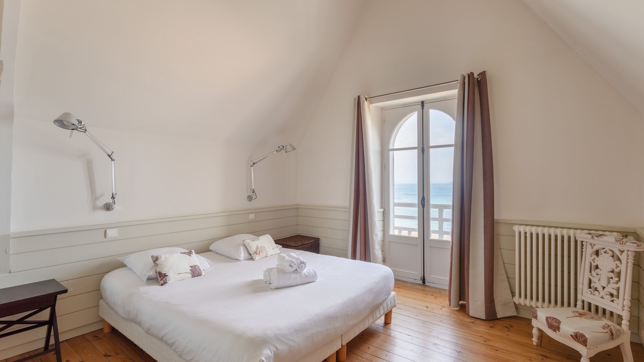 Photo of Bedroom in Dinard