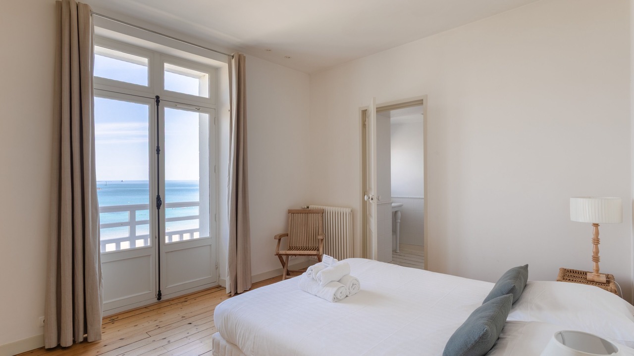 Photo of Bedroom in Dinard