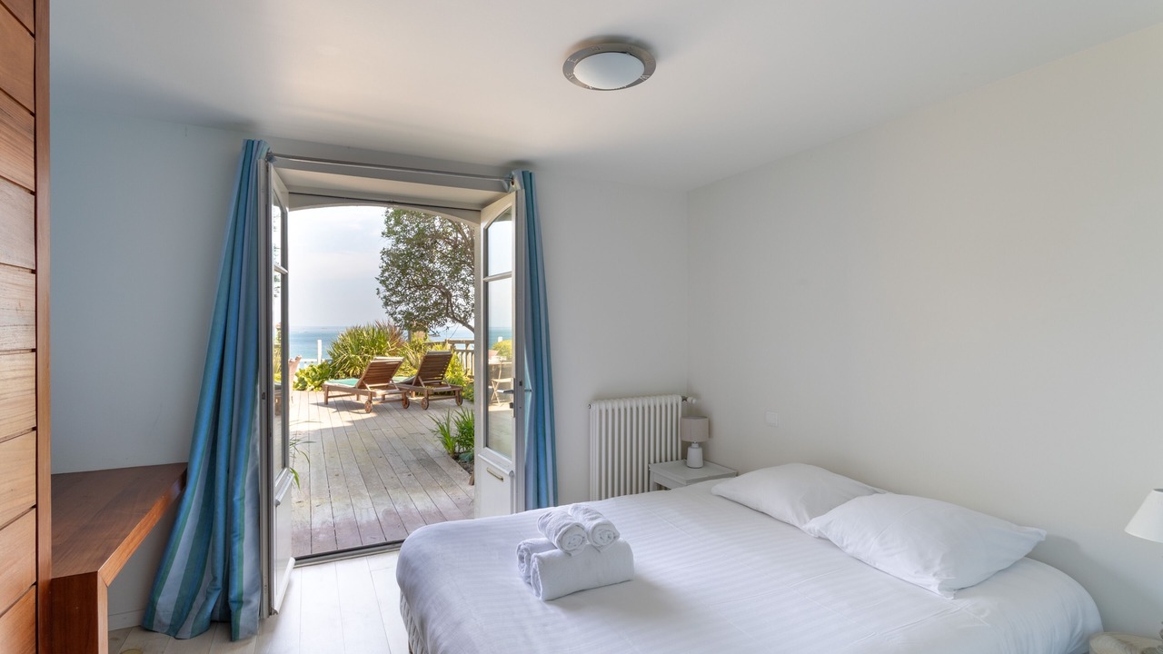 Photo of Bedroom in Dinard