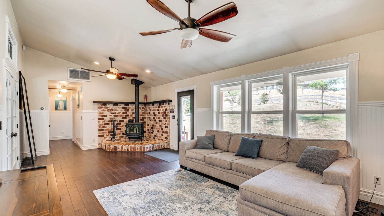 Photo of Livingroom in Placerville
