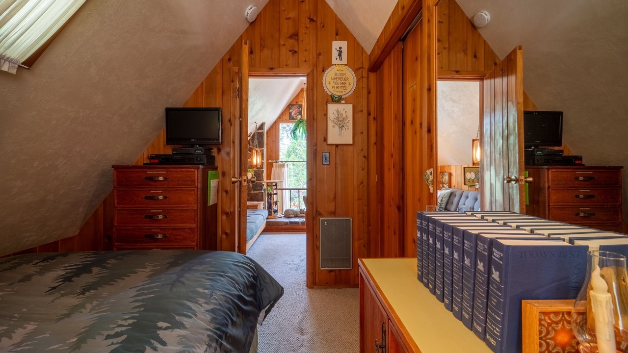 Photo of Bedroom in Ridgewood