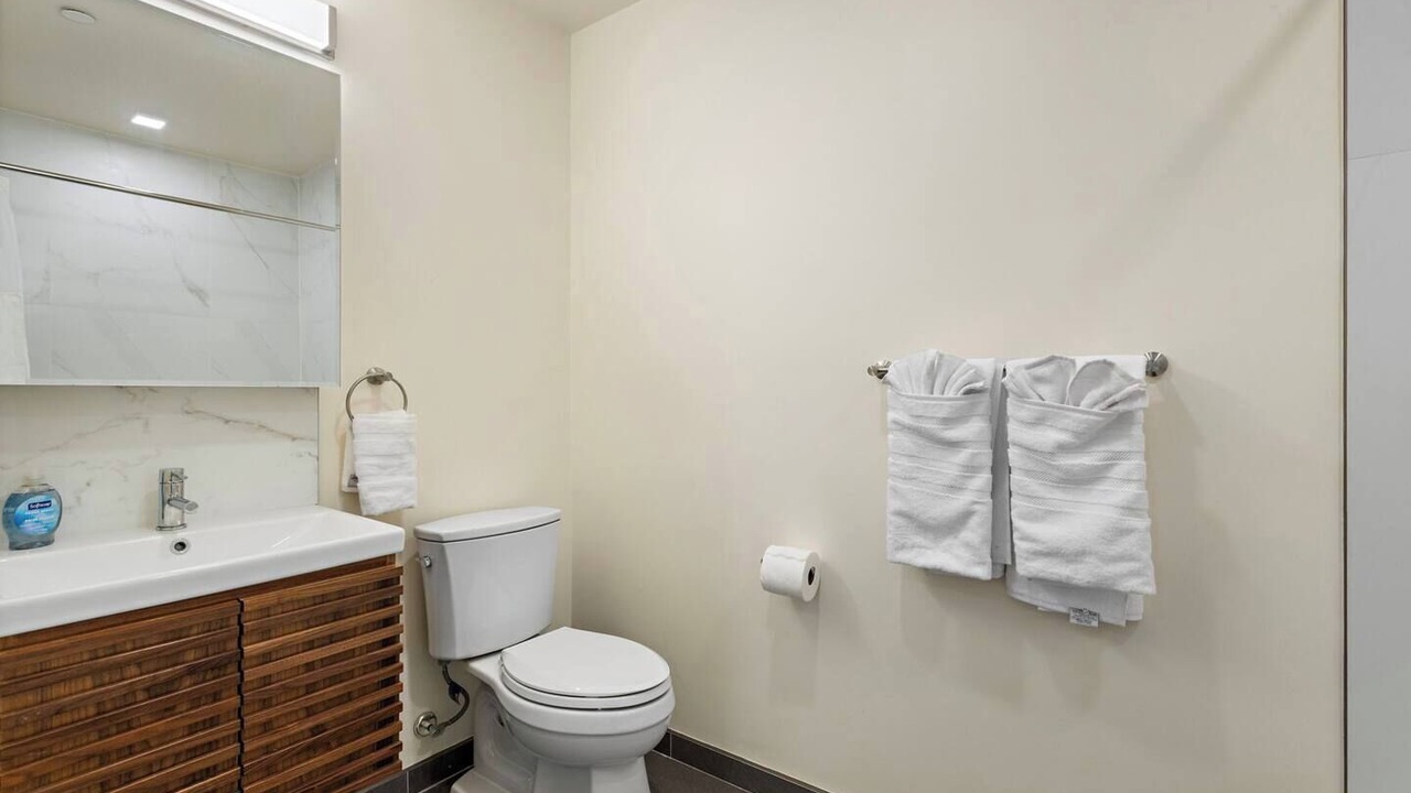 Photo of Bathroom in Newark