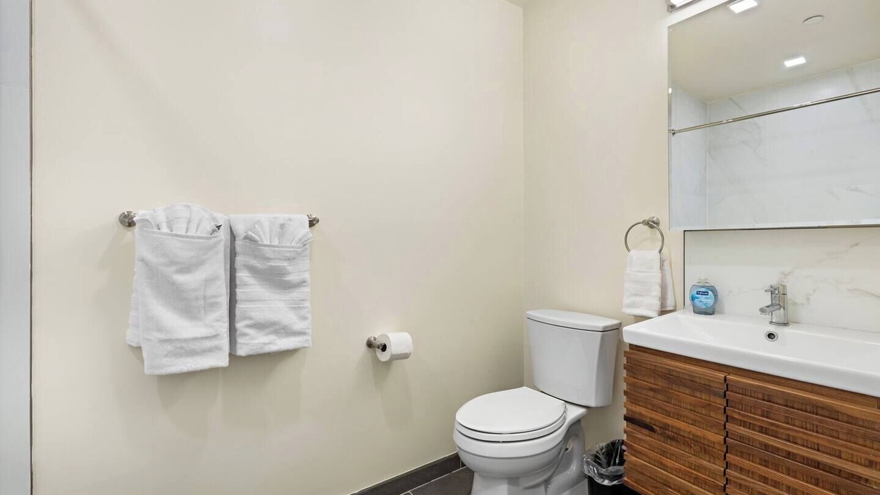 Photo of Bathroom in Newark
