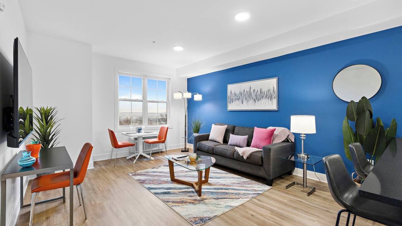 Photo of Livingroom in Fairview