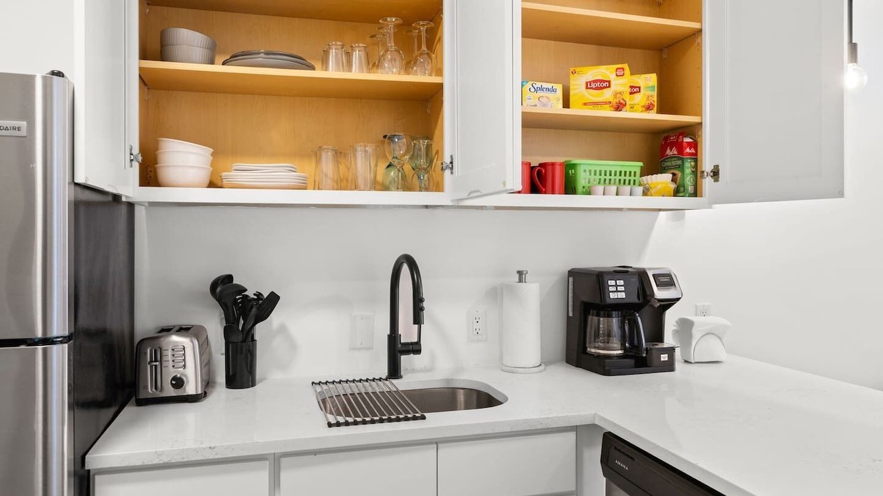 Photo of Kitchen in Elizabeth