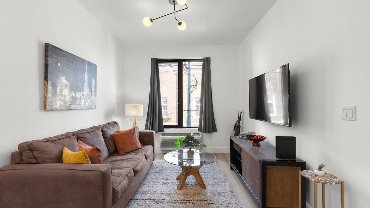 Photo of Livingroom in Elizabeth