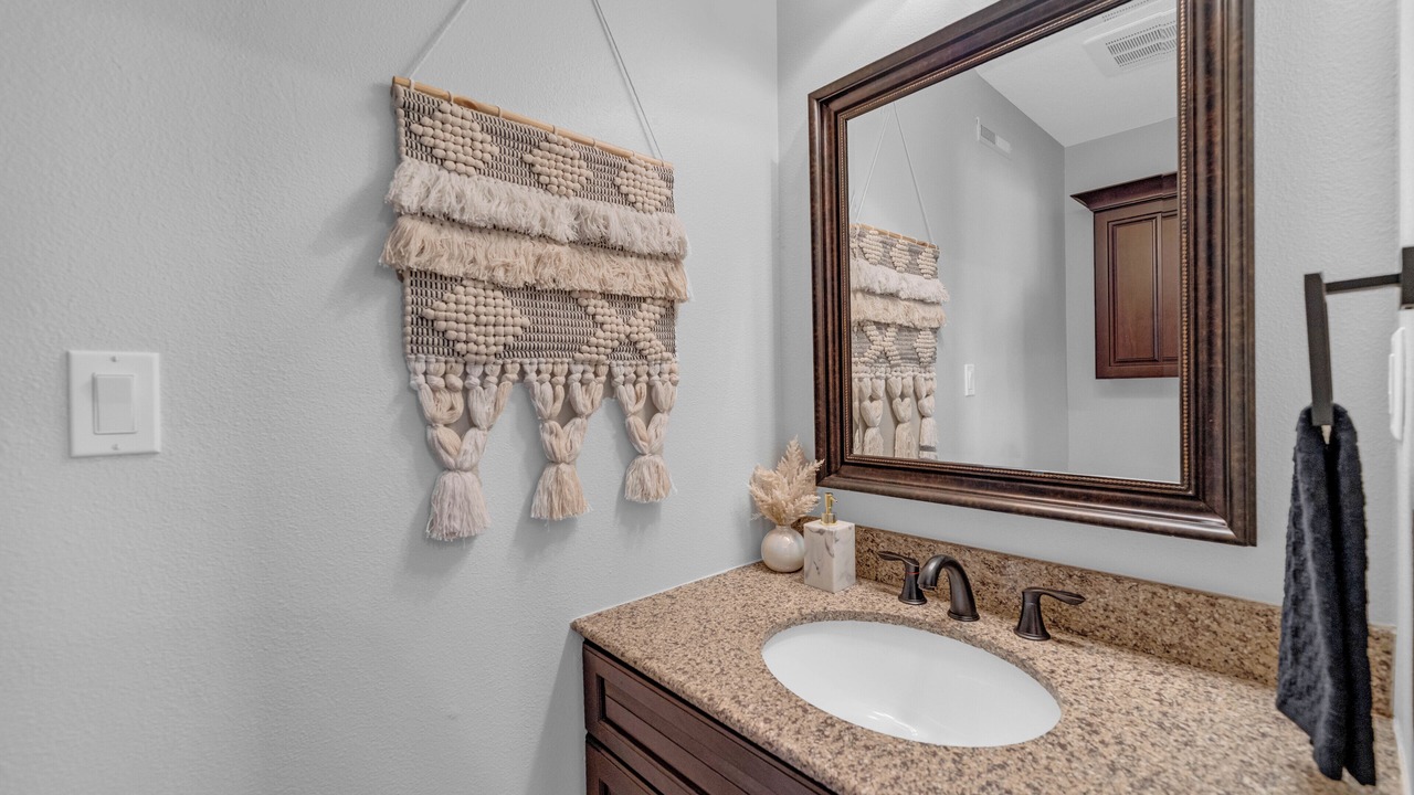 Photo of Bathroom in Urbandale