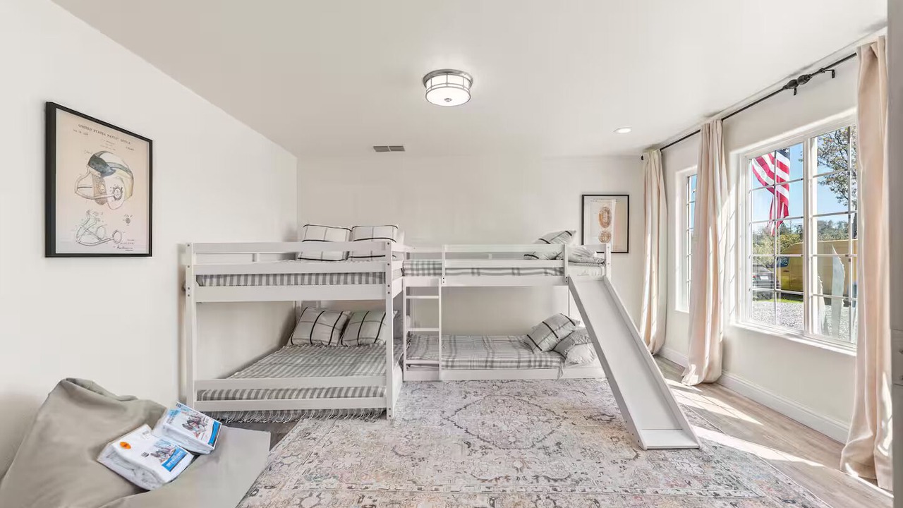 Photo of Bedroom in El Dorado