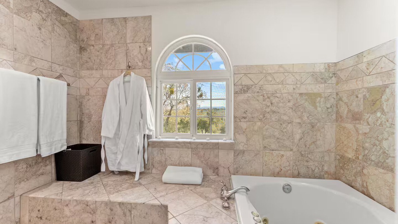 Photo of Bathroom in El Dorado