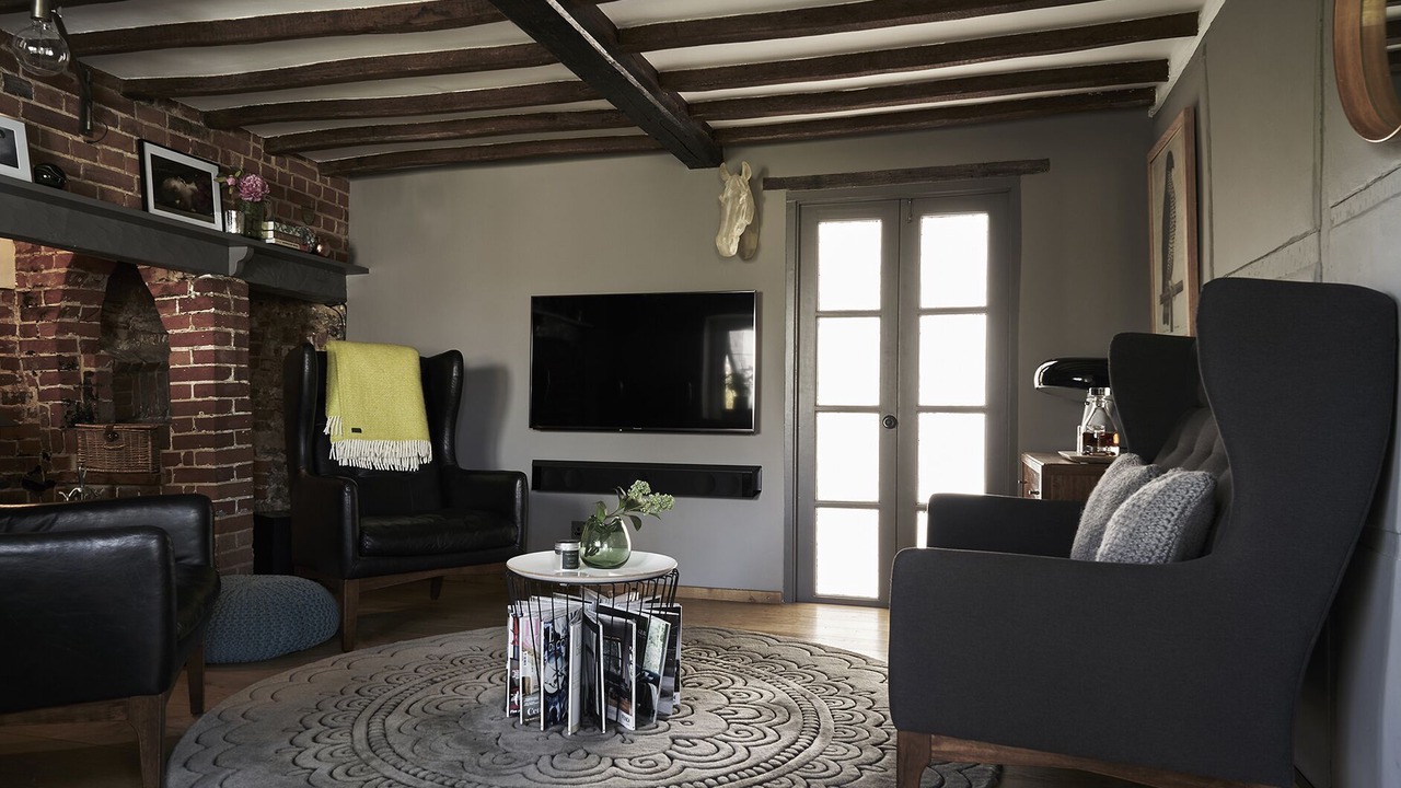 Photo of Livingroom in Ropley