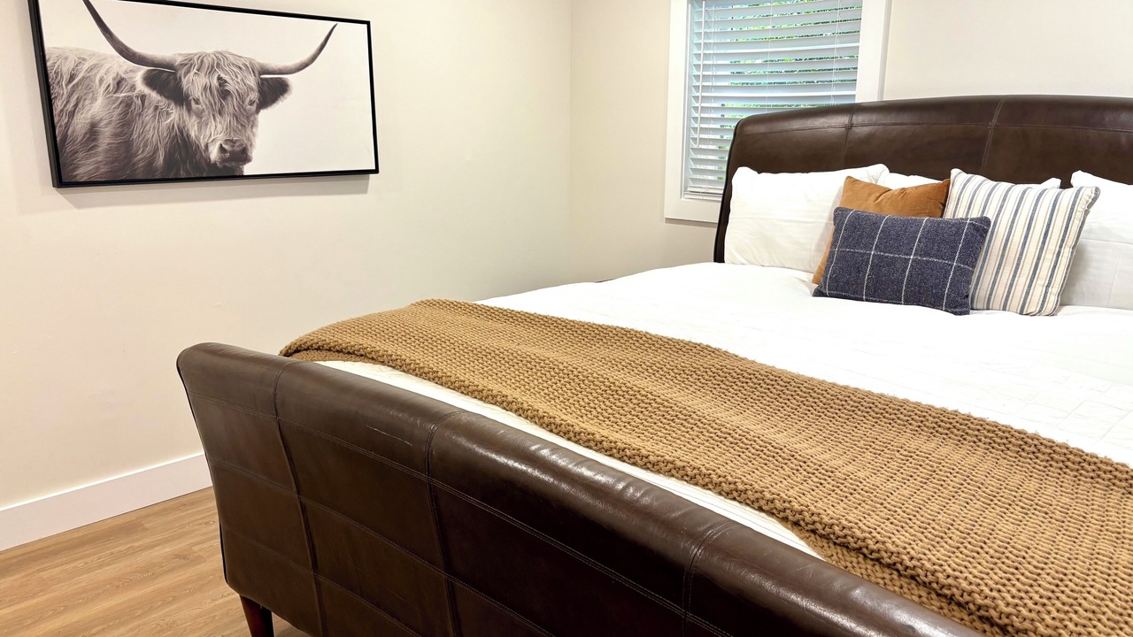 Photo of Bedroom in Roswell