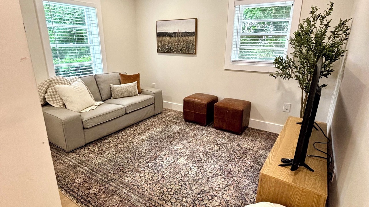 Photo of Livingroom in Roswell