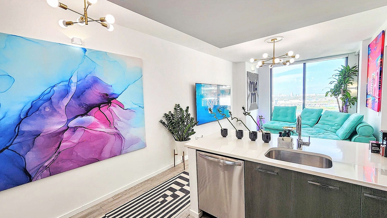 Photo of Others in Downtown Miami