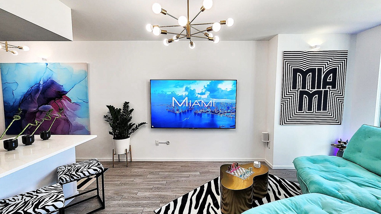 Photo of Others in Downtown Miami