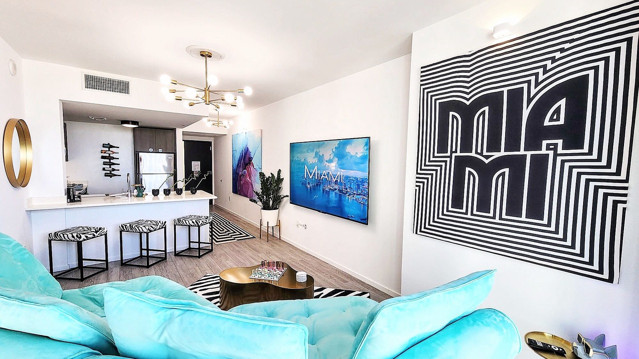 Photo of Others in Downtown Miami