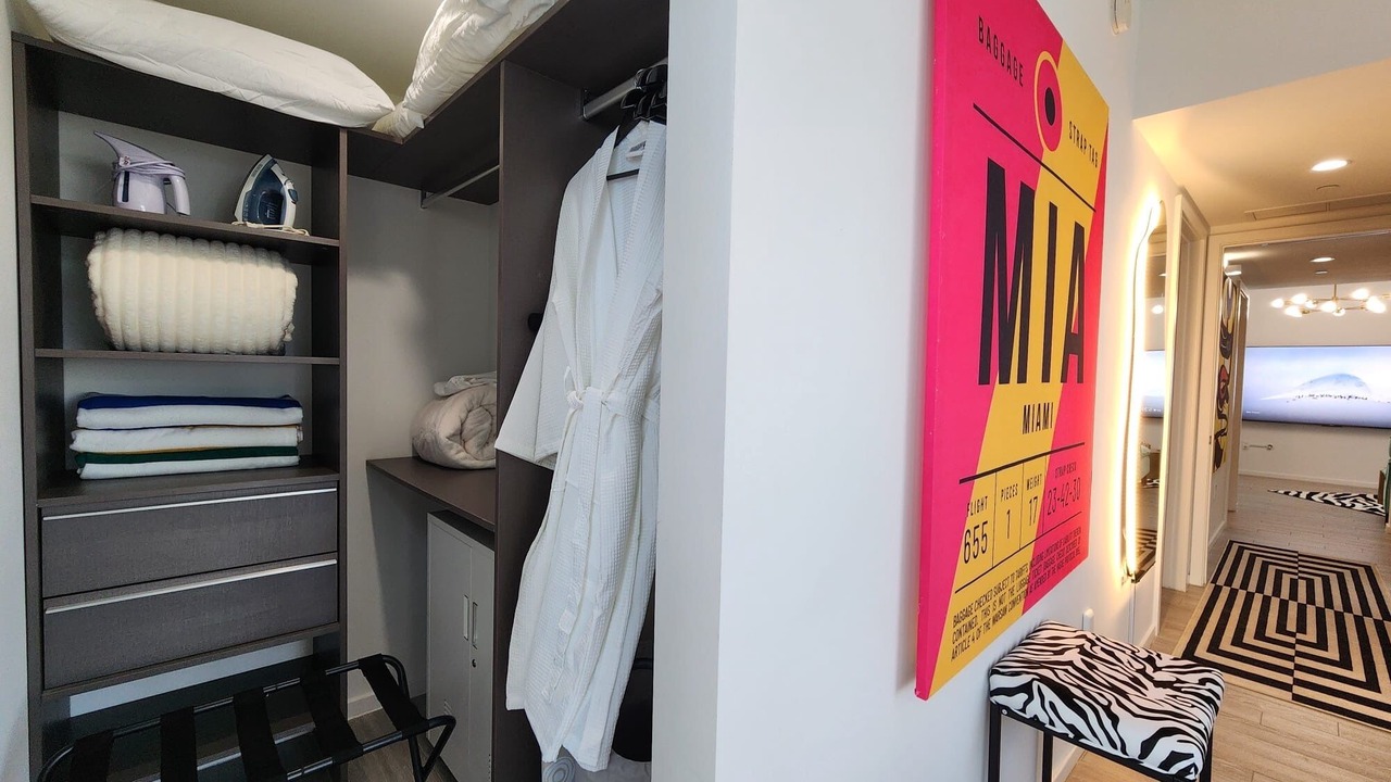 Photo of Others in Downtown Miami