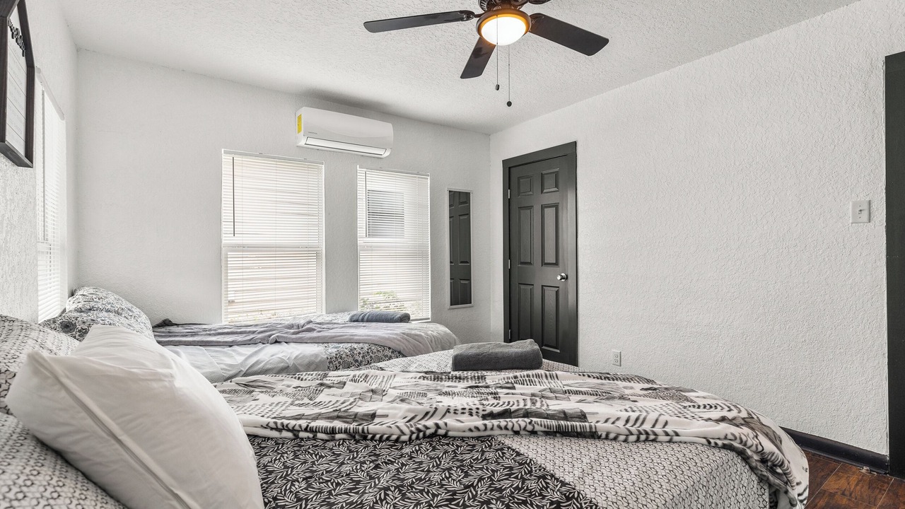 Photo of Bedroom in Highland Park