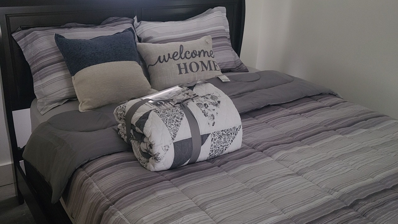 Photo of Bedroom in Middletown