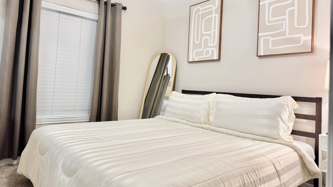 Photo of Bedroom in Grandview Hills
