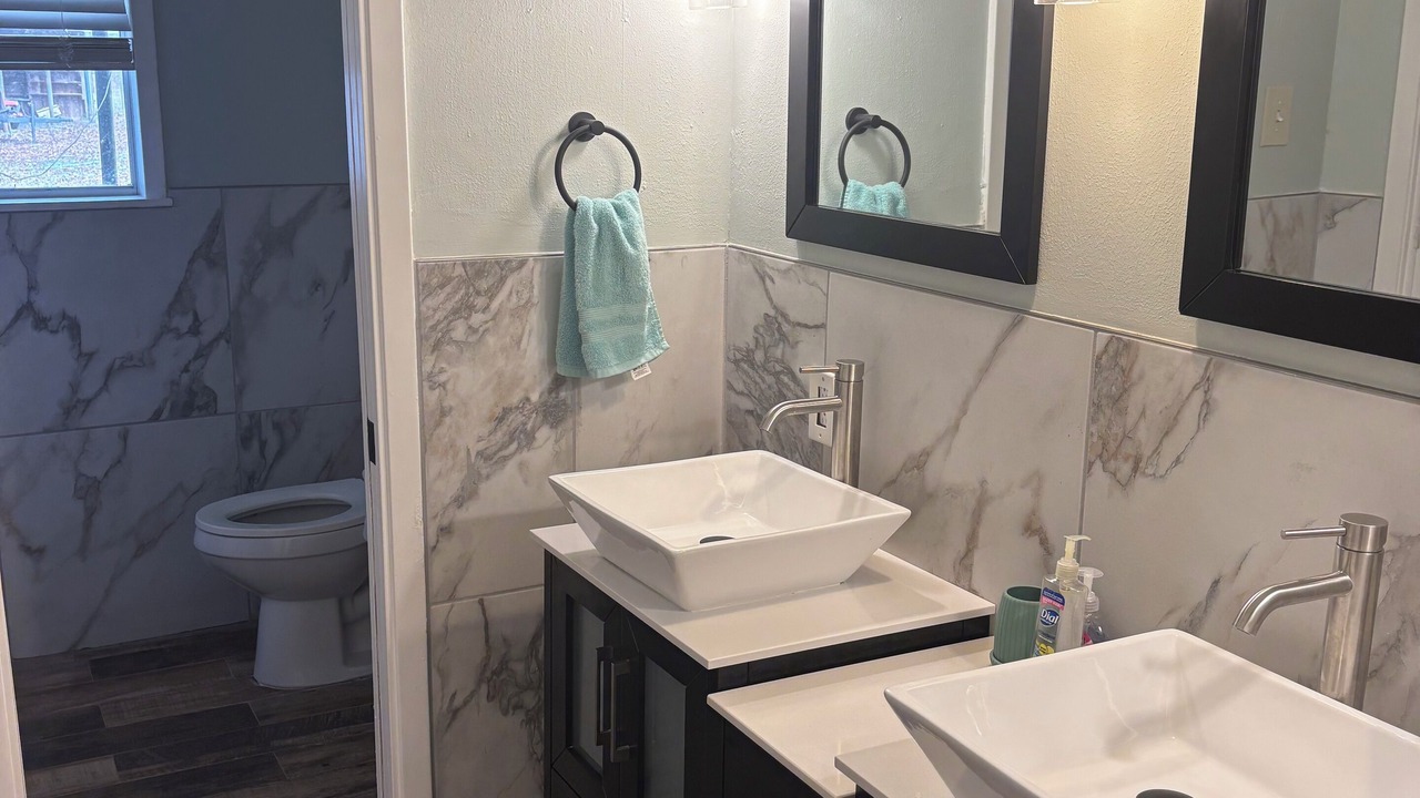 Photo of Bathroom in Hillister