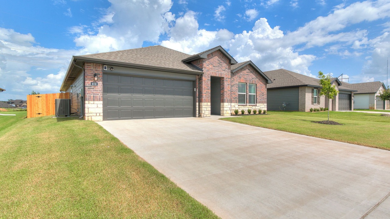 Photo of Others in Broken Arrow