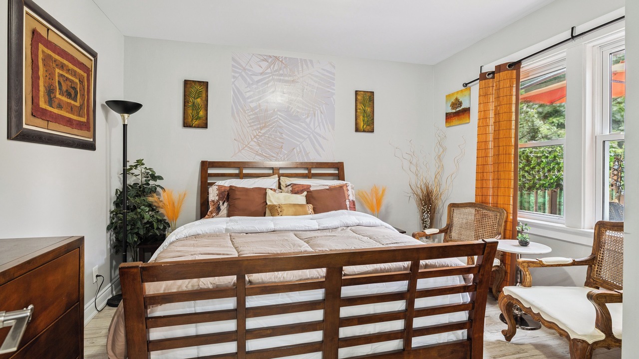 Photo of Bedroom in Niagara Falls