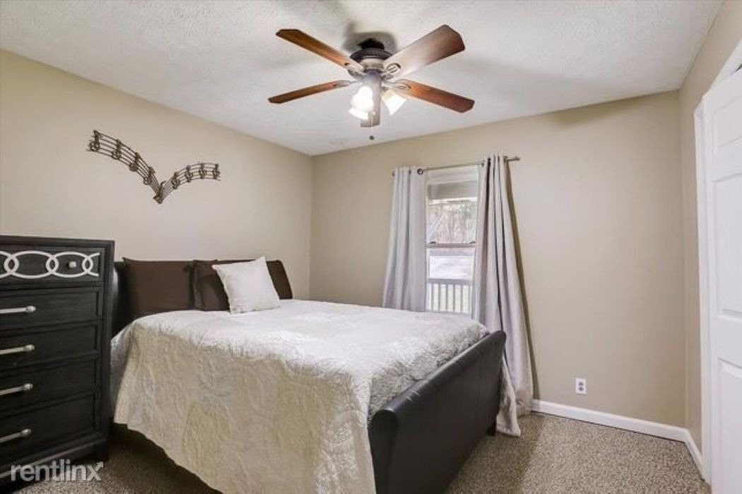Photo of Bedroom in Whites Creek