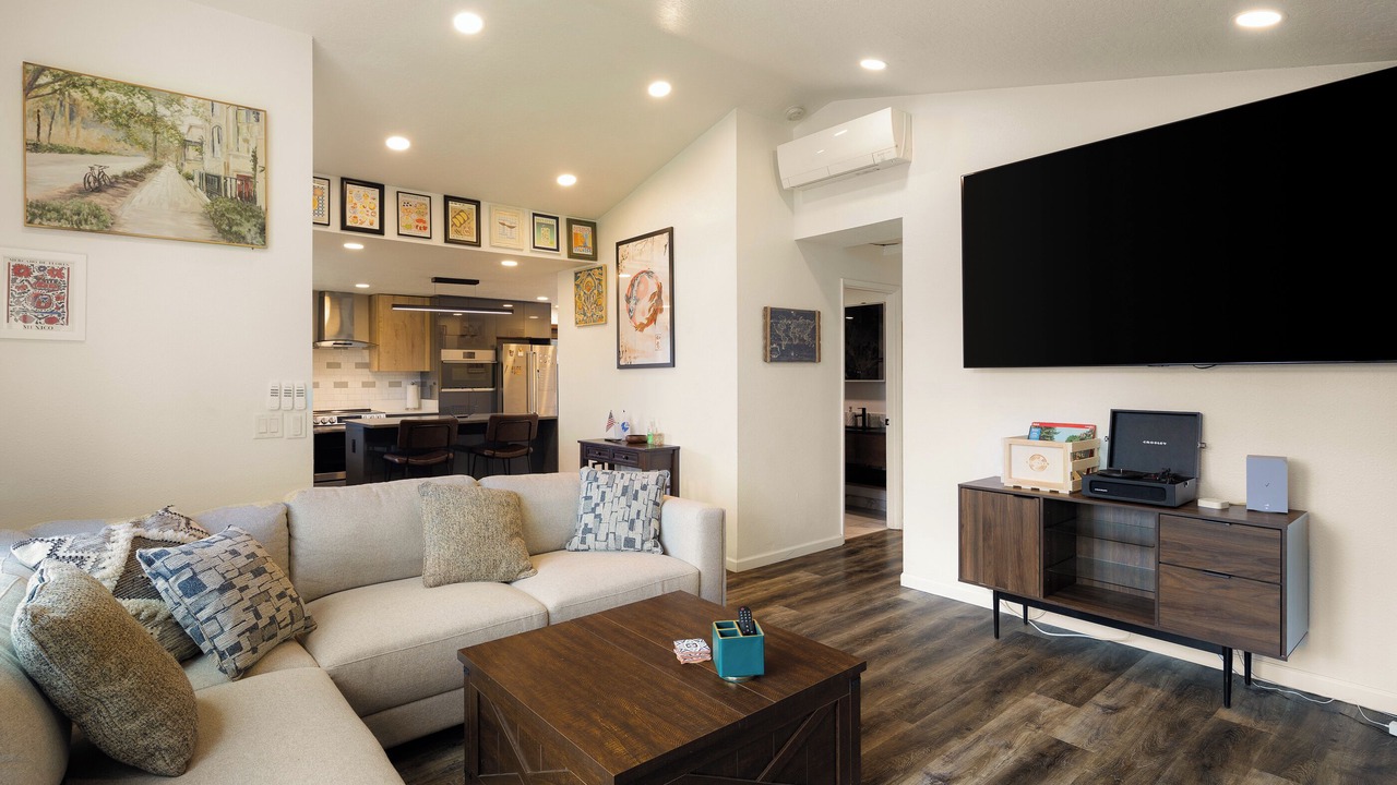 Photo of Livingroom in Harlow