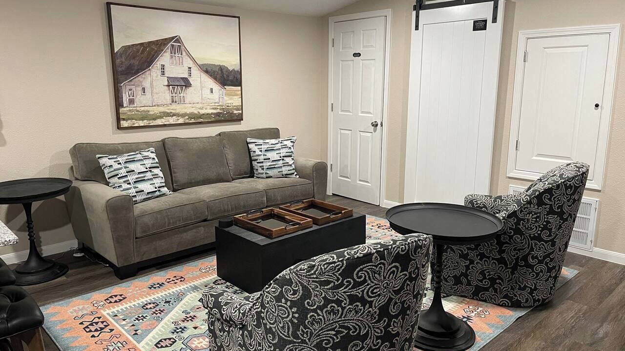 Photo of Livingroom in Spicewood