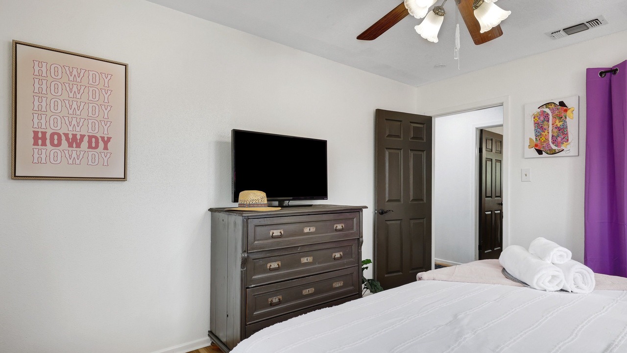 Photo of Bedroom in Medina County