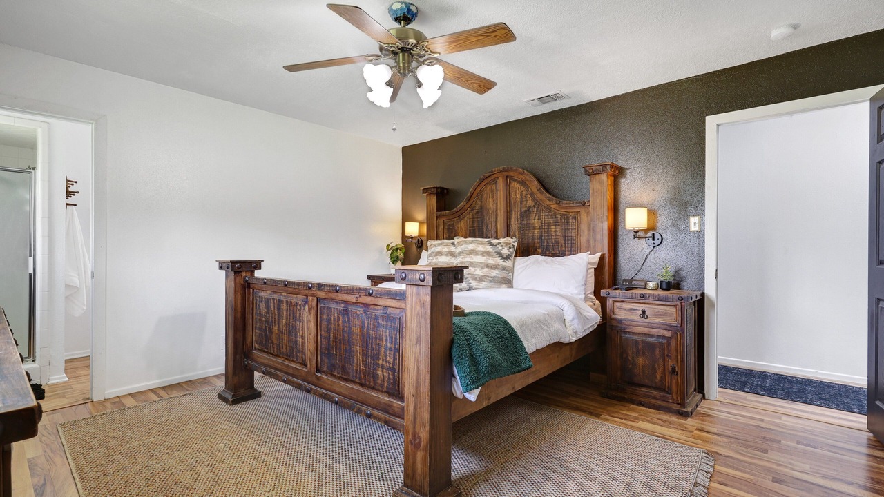 Photo of Bedroom in Medina County