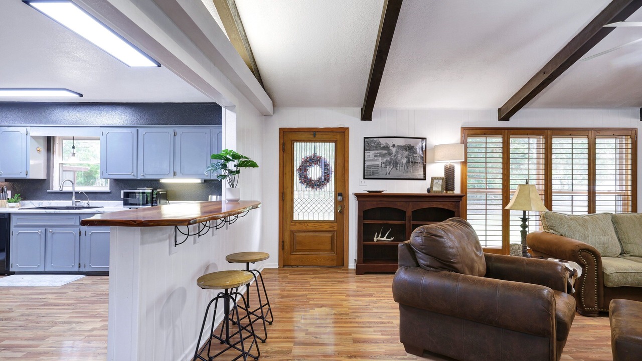Photo of Livingroom in Medina County