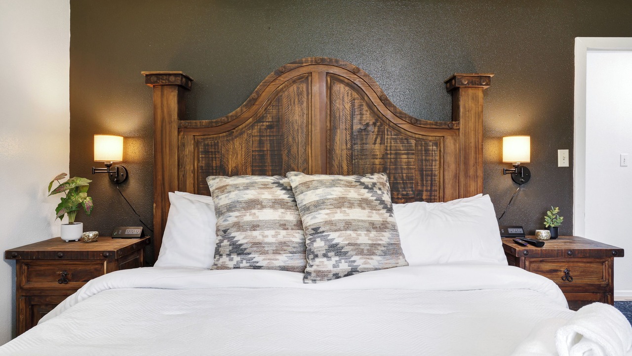 Photo of Bedroom in Medina County