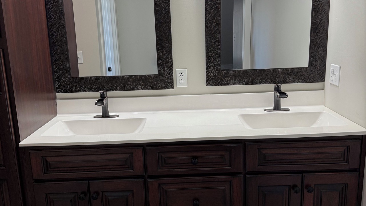 Photo of Bathroom in Van Buren