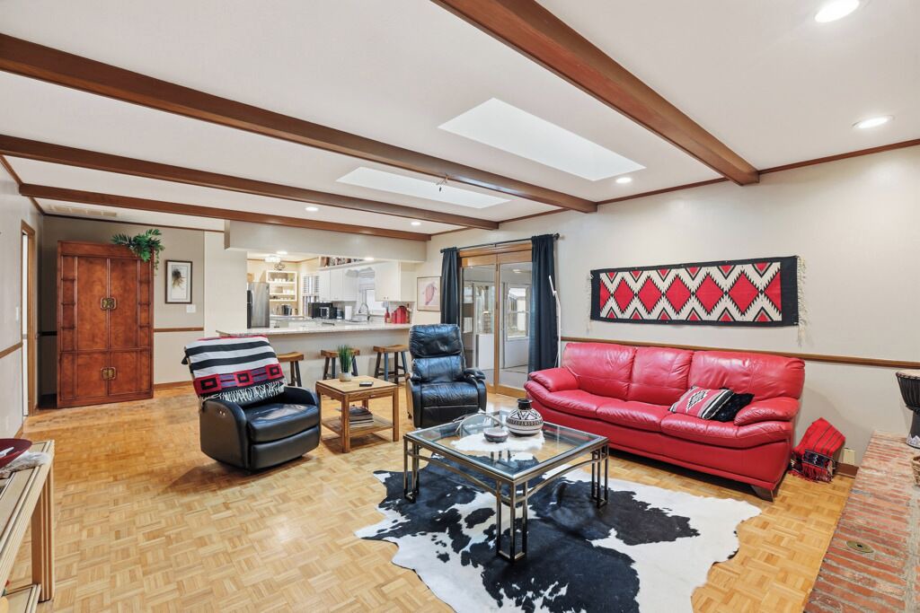 Photo of Livingroom in Ponca City