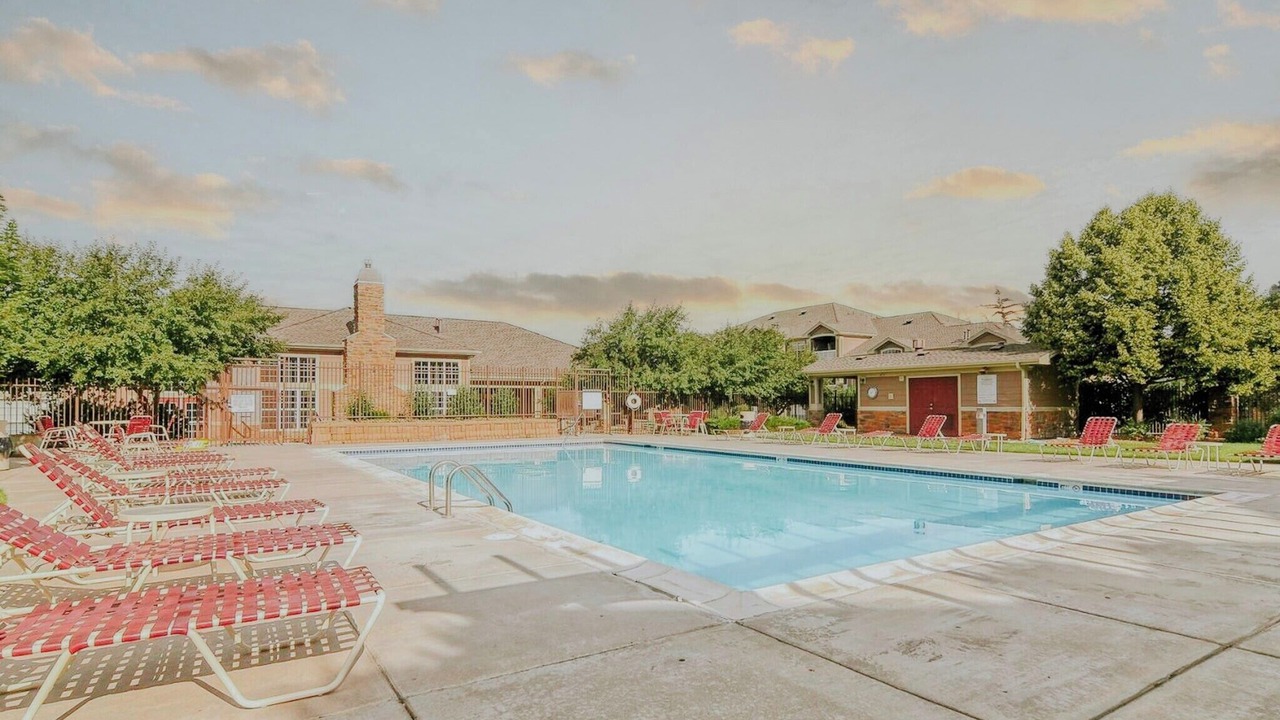 Photo of Outdoor in Englewood