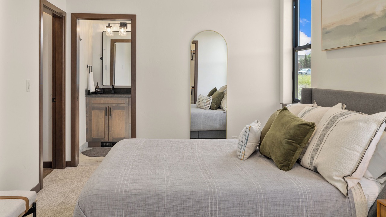 Photo of Bedroom in Ronald