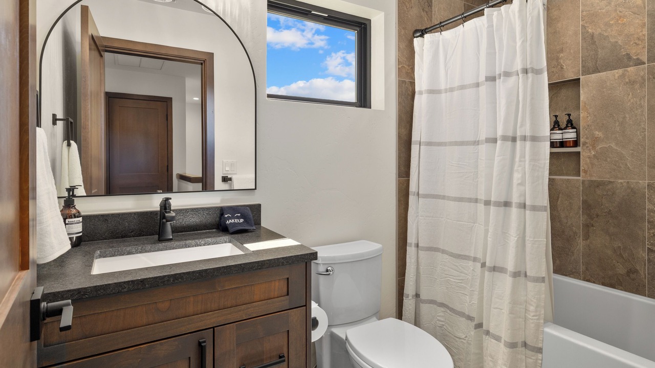 Photo of Bathroom in Ronald