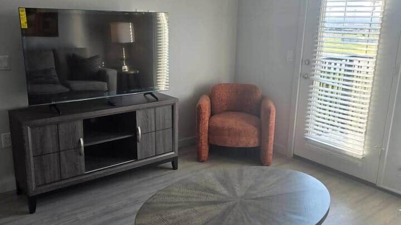 Photo of Livingroom in Jarrell