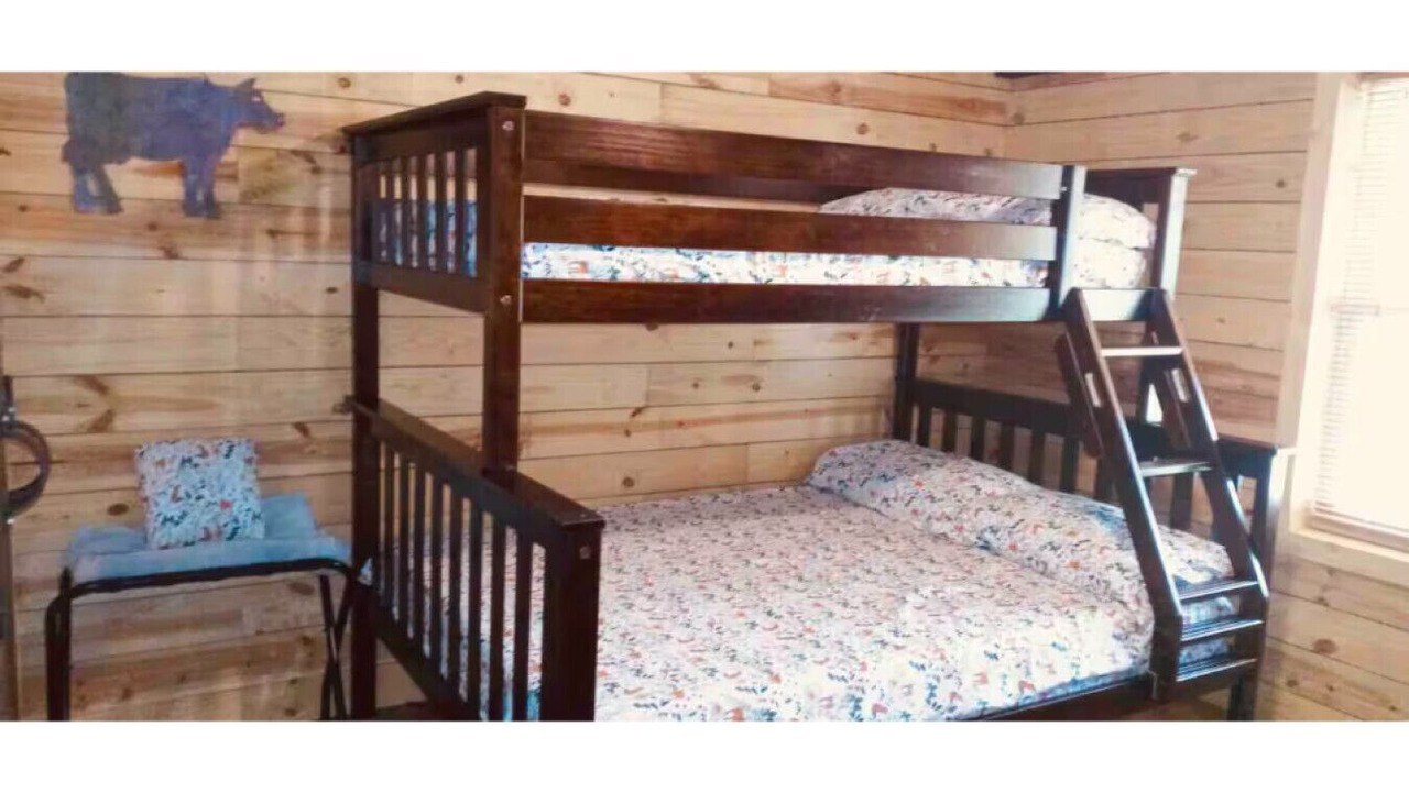 Photo of Bedroom in Wardensville