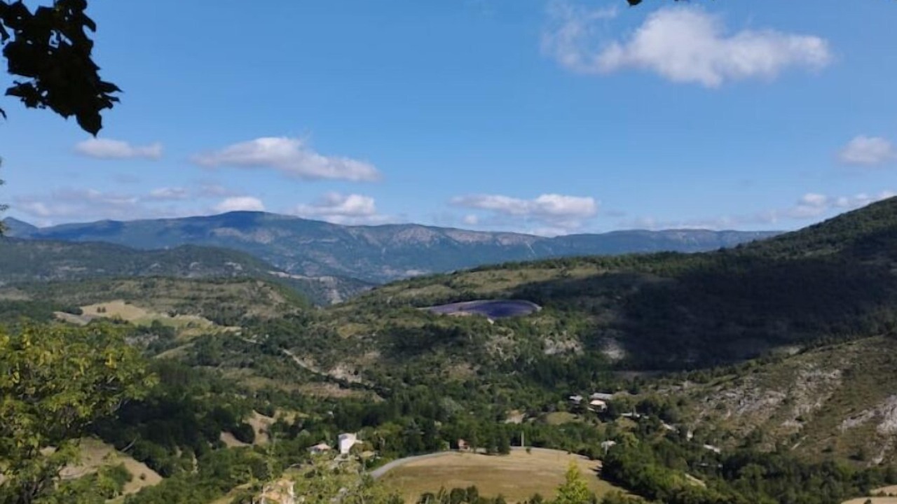 Photo of Others in Eourres