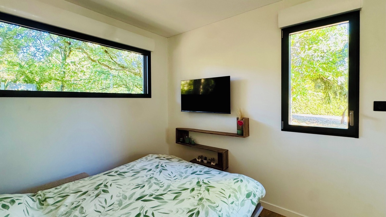 Photo of Bedroom in Bourg-des-Comptes