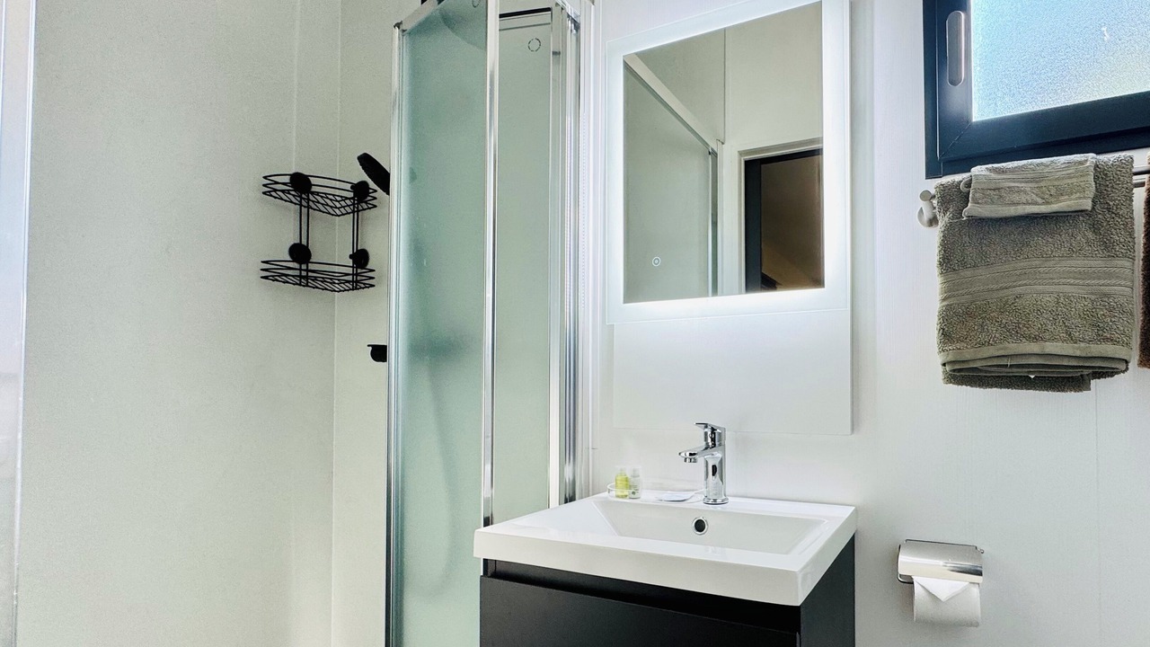 Photo of Bathroom in Bourg-des-Comptes