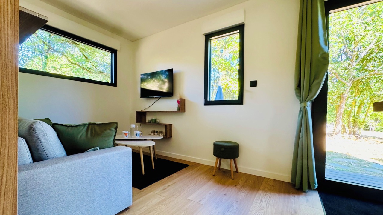 Photo of Livingroom in Bourg-des-Comptes